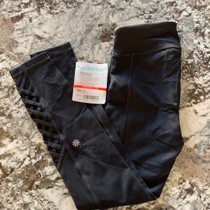 Athleta Girl mind the mat lattice tights black NWT M / 8-10 leggings